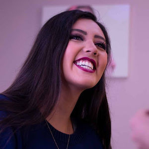 Meet your Posher, Maria paz